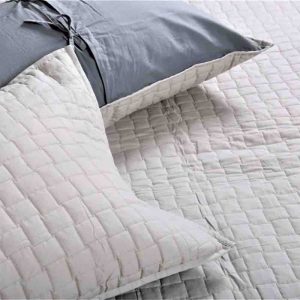 Ivory Grey Mulmul Cotton Plain Quilted Bed Cover Set- 49