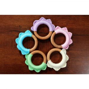 Plumtales_teether _color option